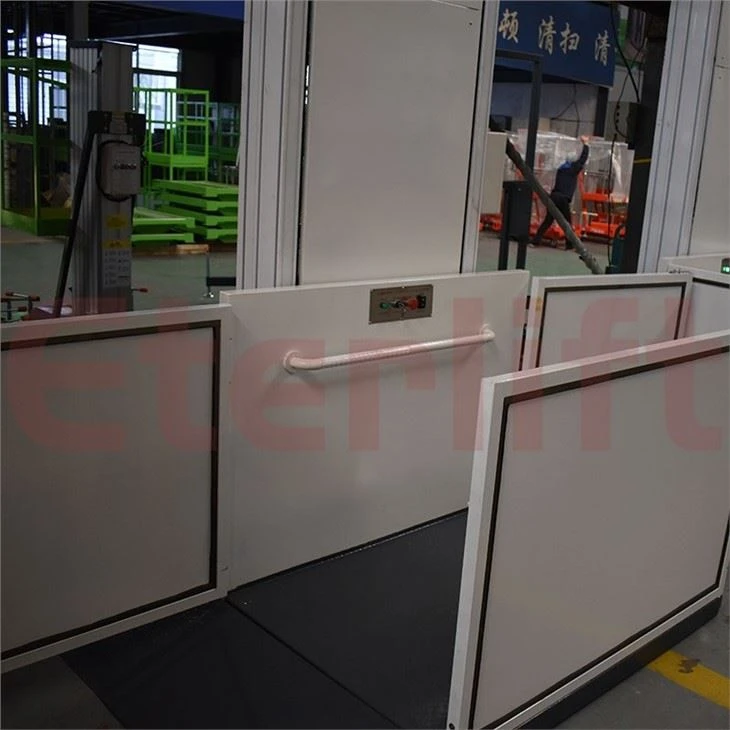 Outdoor Electric Wheelchair Lift
